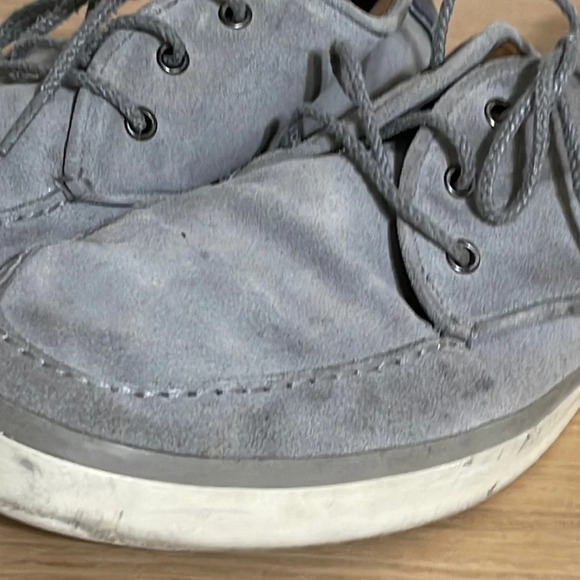Lacoste Mens Gray Suede Lace Up Dress Sneakers Size 13 - Picture 3 of 16